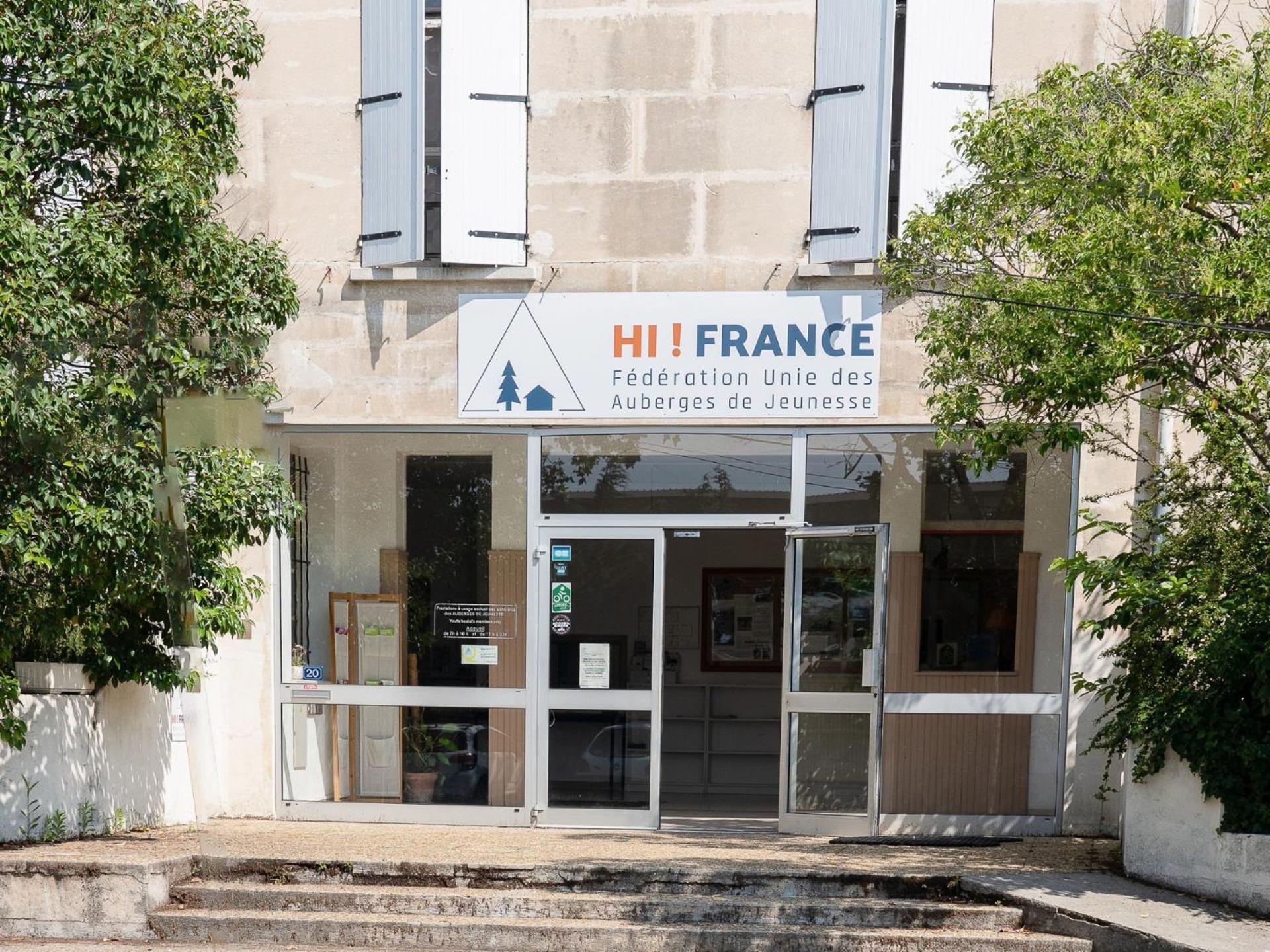 Auberge De Jeunesse Hi Arles Exterior foto